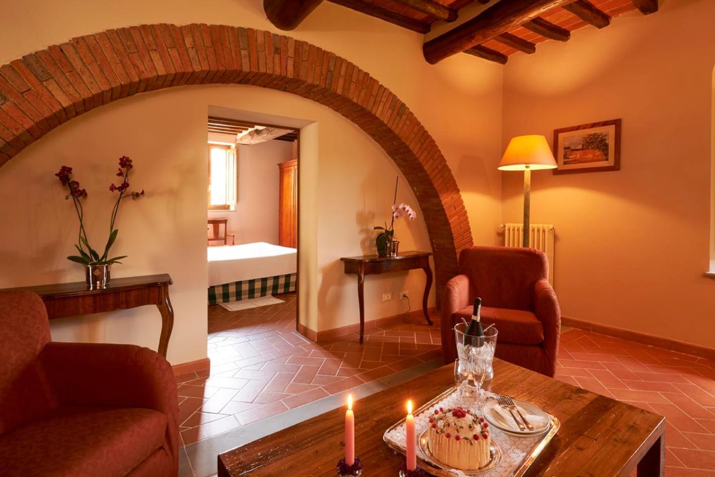 Borgo Il Melone Hotel Cortona Bagian luar foto